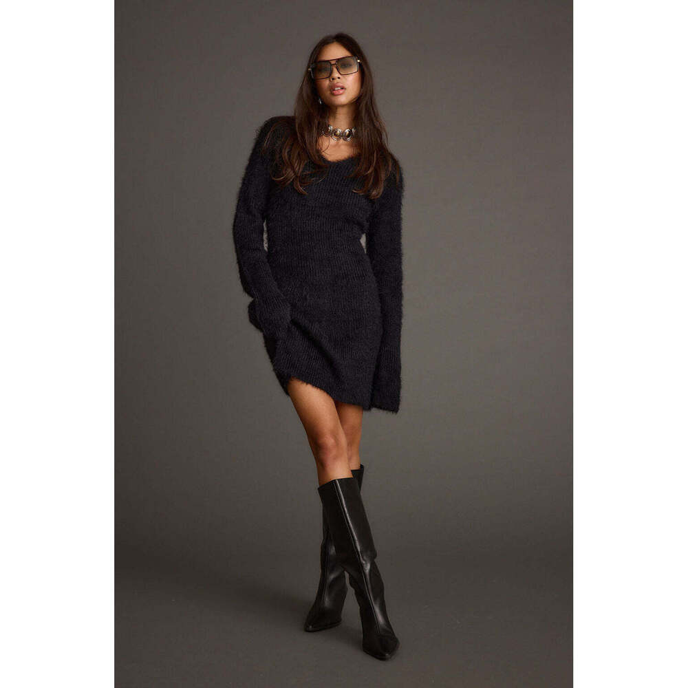 12th Tribe Shiloh Black V-Neck Sweater Mini Dress Size MM